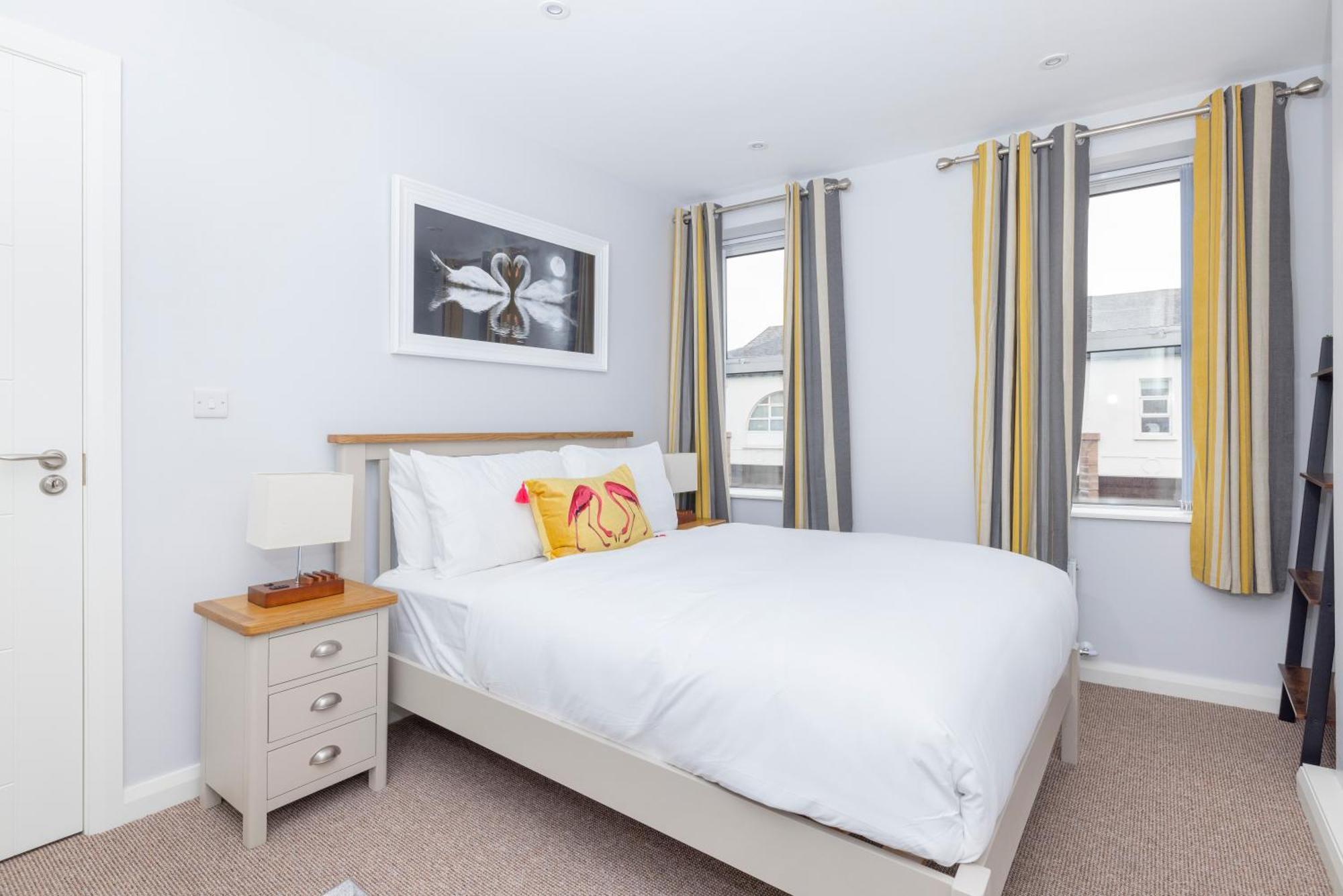 Modern 2 Bed Apartment Enniskillen Luaran gambar