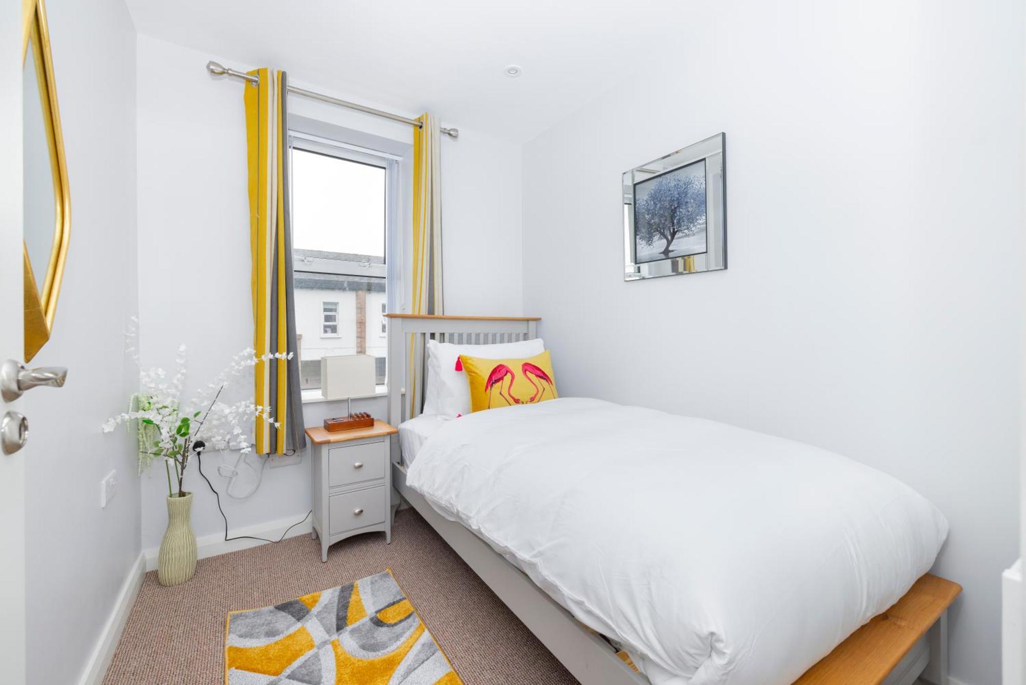 Modern 2 Bed Apartment Enniskillen Luaran gambar